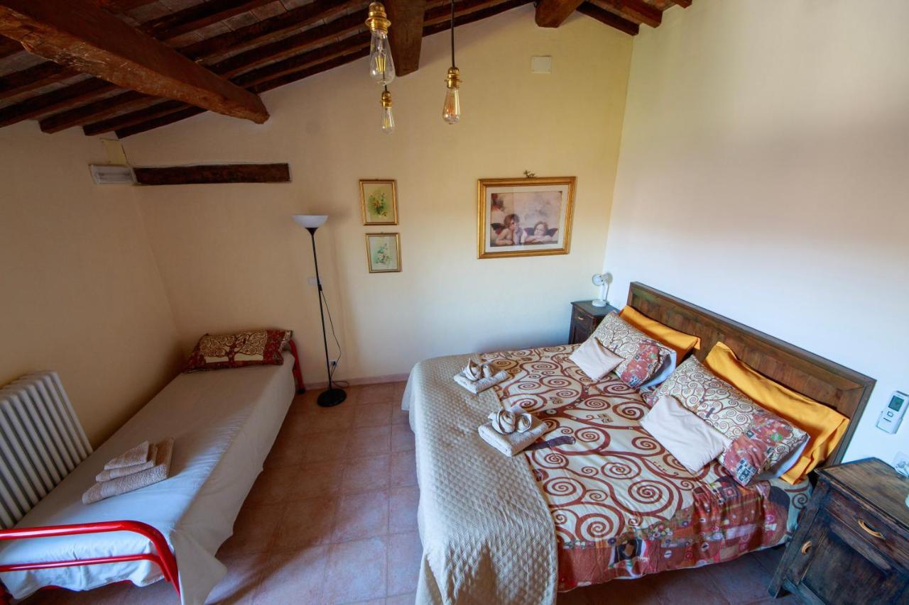 Agriturismo Poggio Monte Saturnia Bagian luar foto