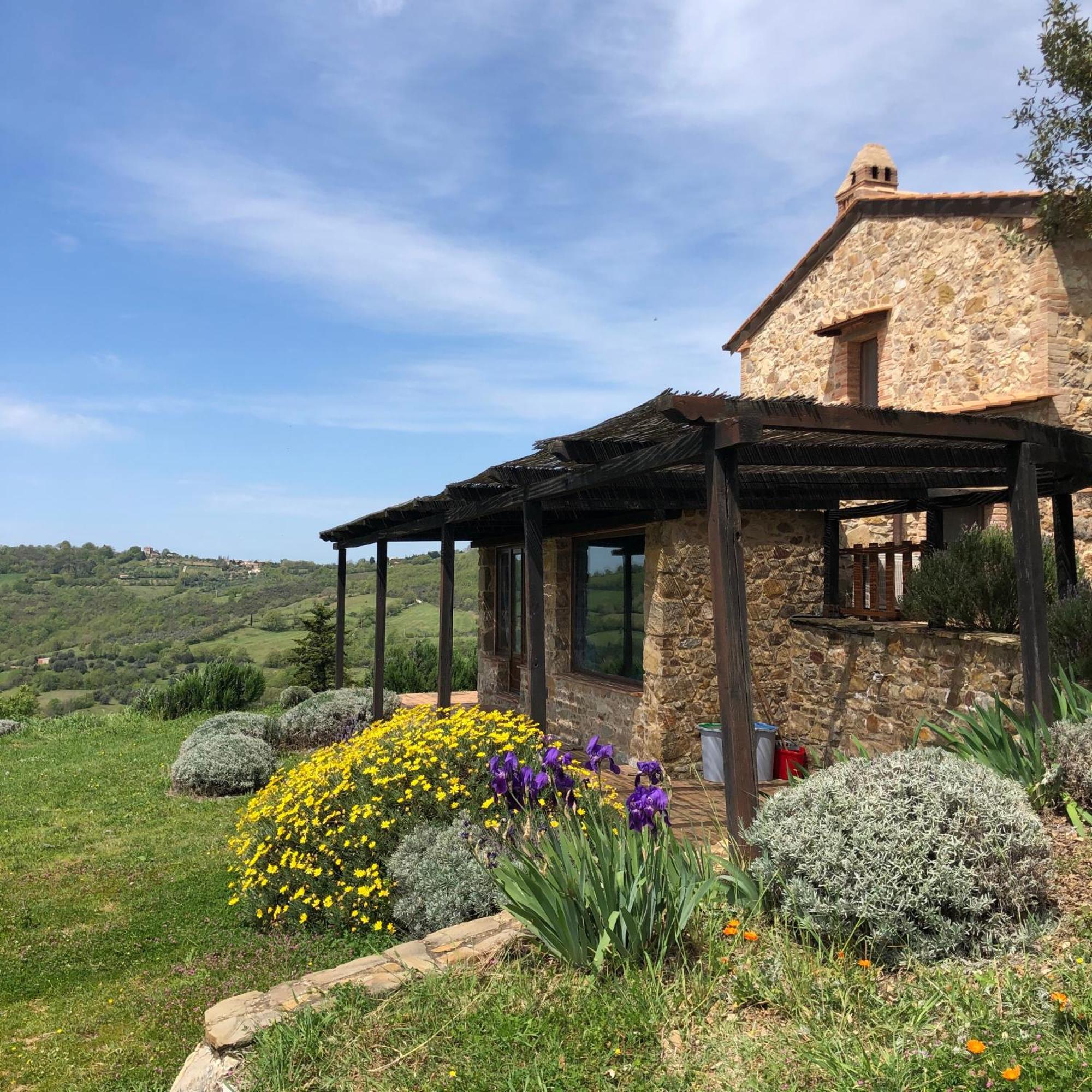 Agriturismo Poggio Monte Saturnia Bagian luar foto